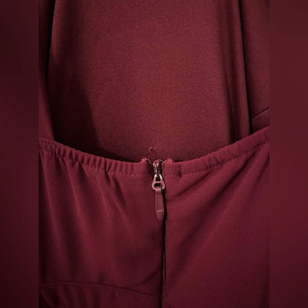 Lulu's Burgundy Dress with Halter Neck and Swing Skirt, Size Small, NWT - Picture 7 of 15